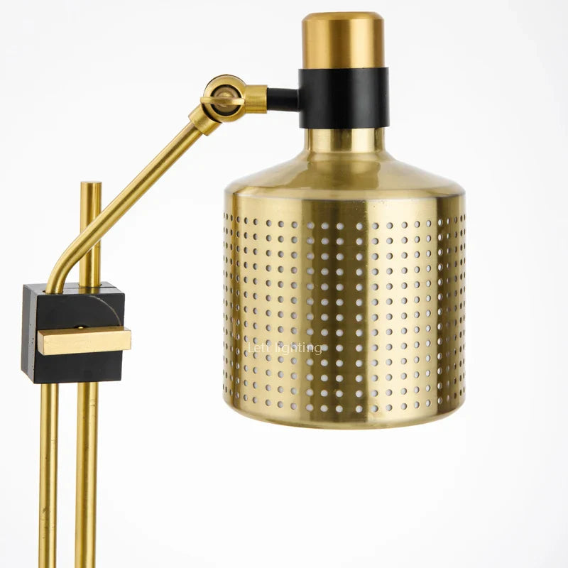 Lampe de table dorée industrielle | ATELIER