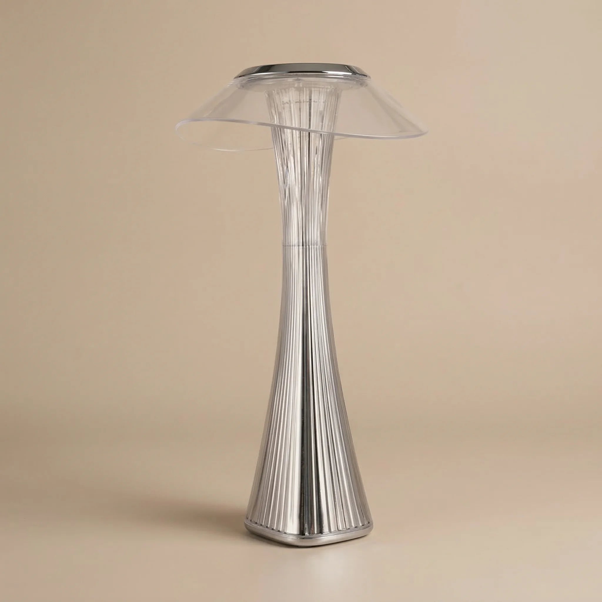Designer mushroom lamp | GLARIO