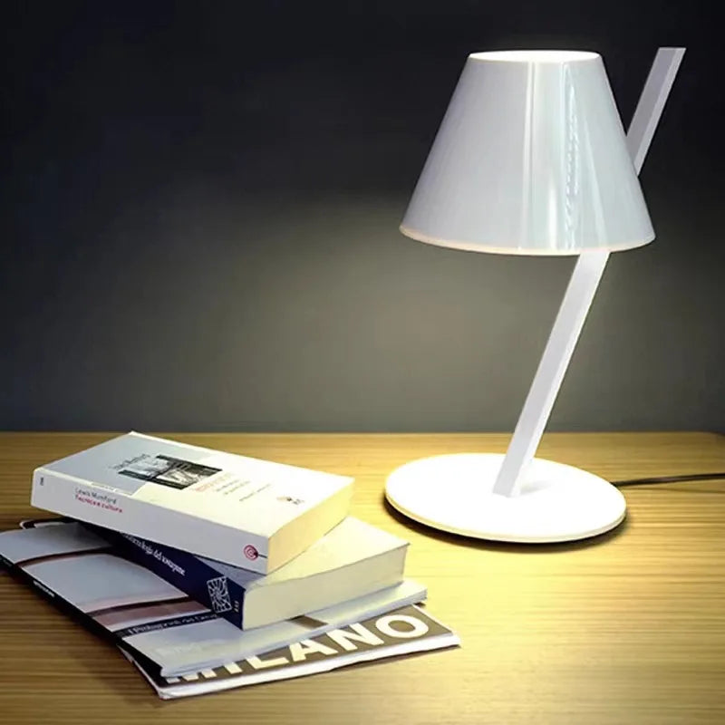 Designer table lamp | GONNA