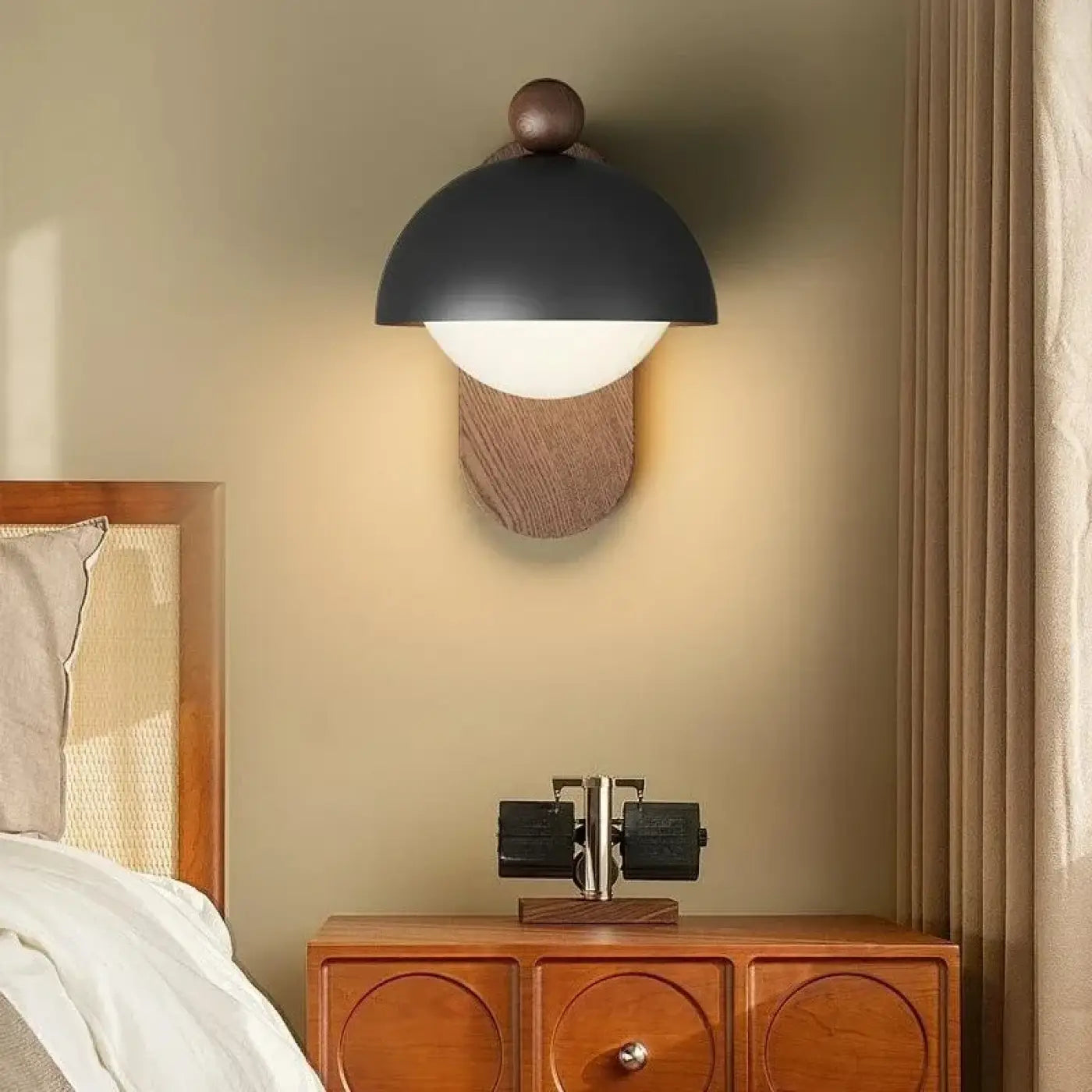 Applique murale aluminium noir ou blanc style nordique — vue 1
