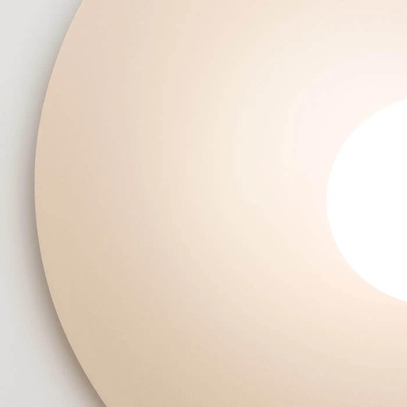 Applique murale disque beige en métal et verre — vue 6