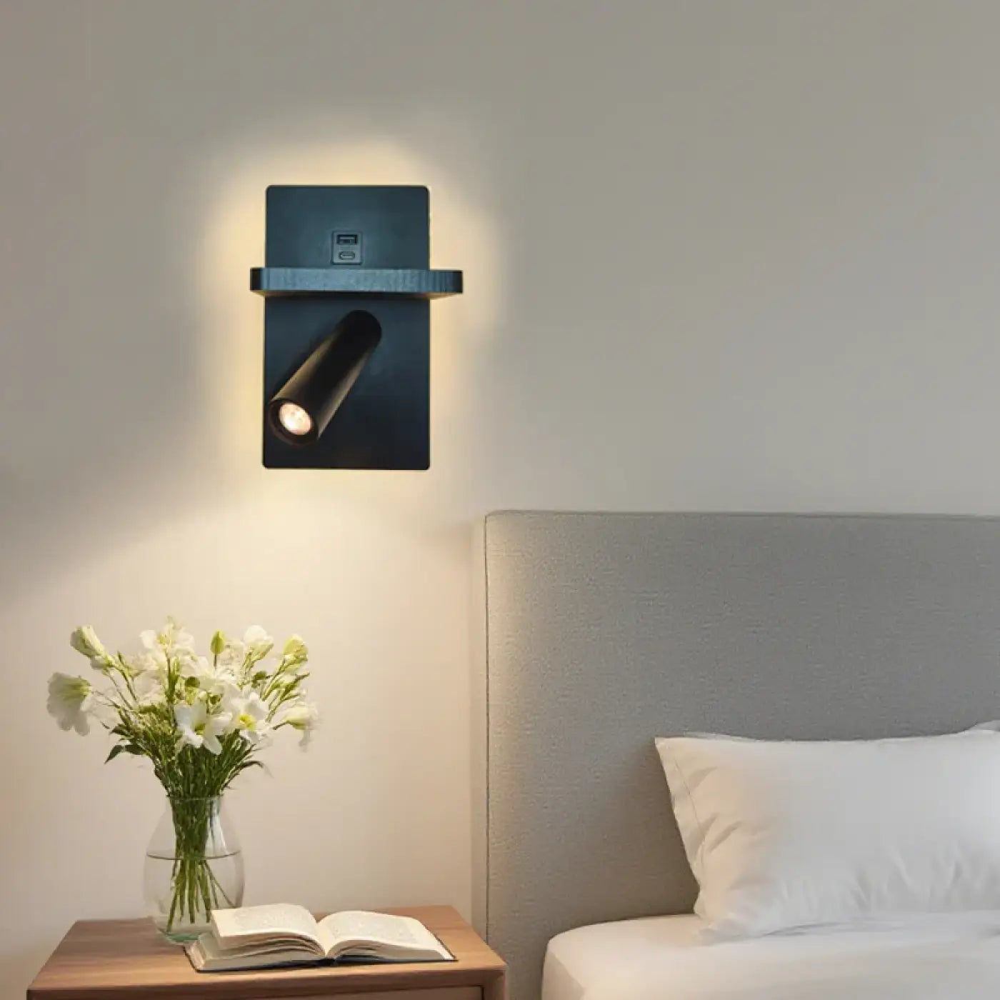 Applique murale en aluminium noir à luminosité réglable — vue 1