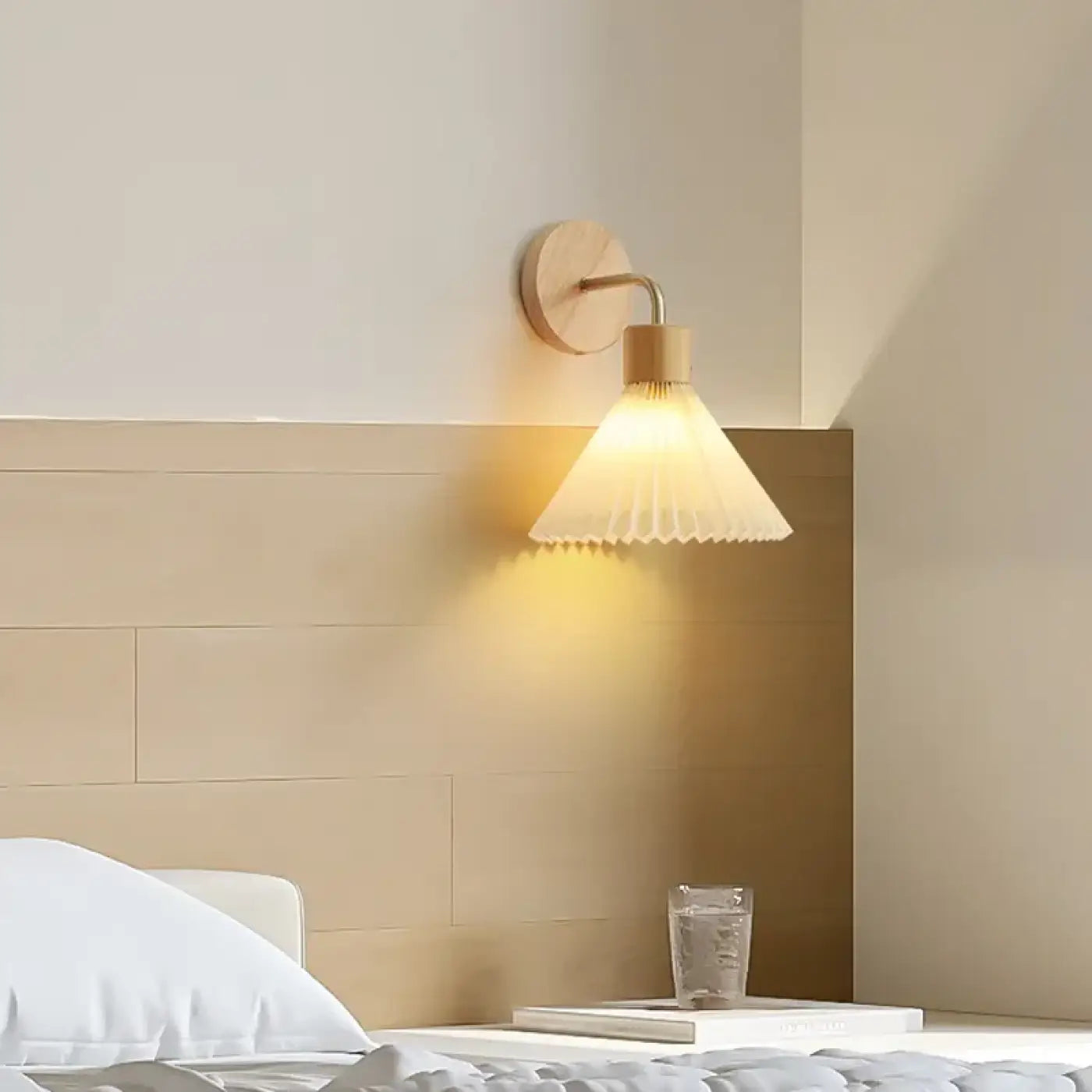 Applique murale en bois naturel style scandinave — vue 1