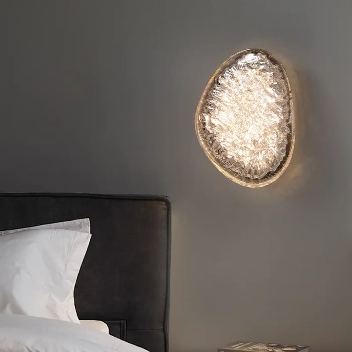 Applique murale en métal doré ou argent style Art Déco — vue 2