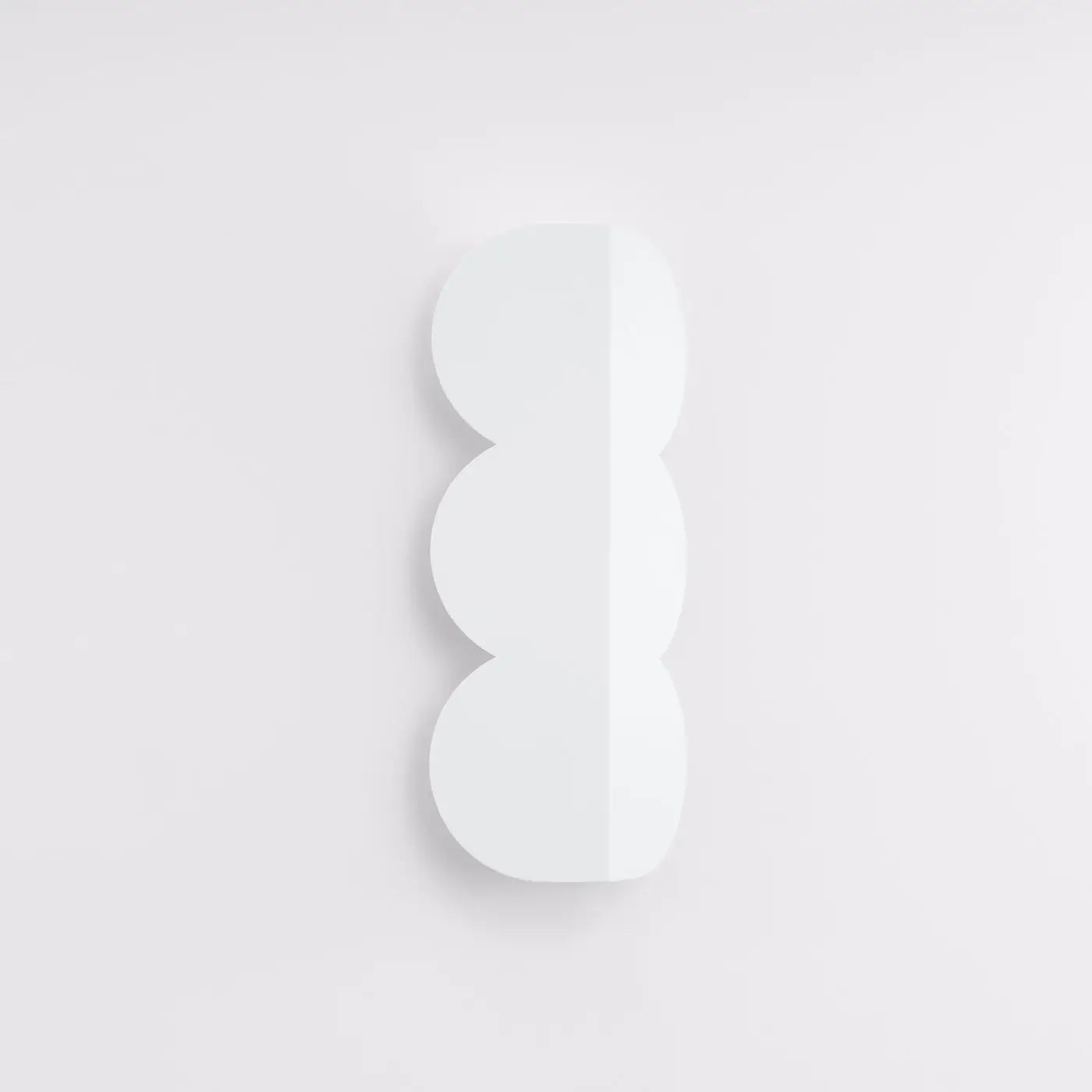 Applique murale LED blanche en résine forme biscuit — vue 2