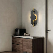 Applique murale LED bois et métal noir à intensité réglable — vue 3