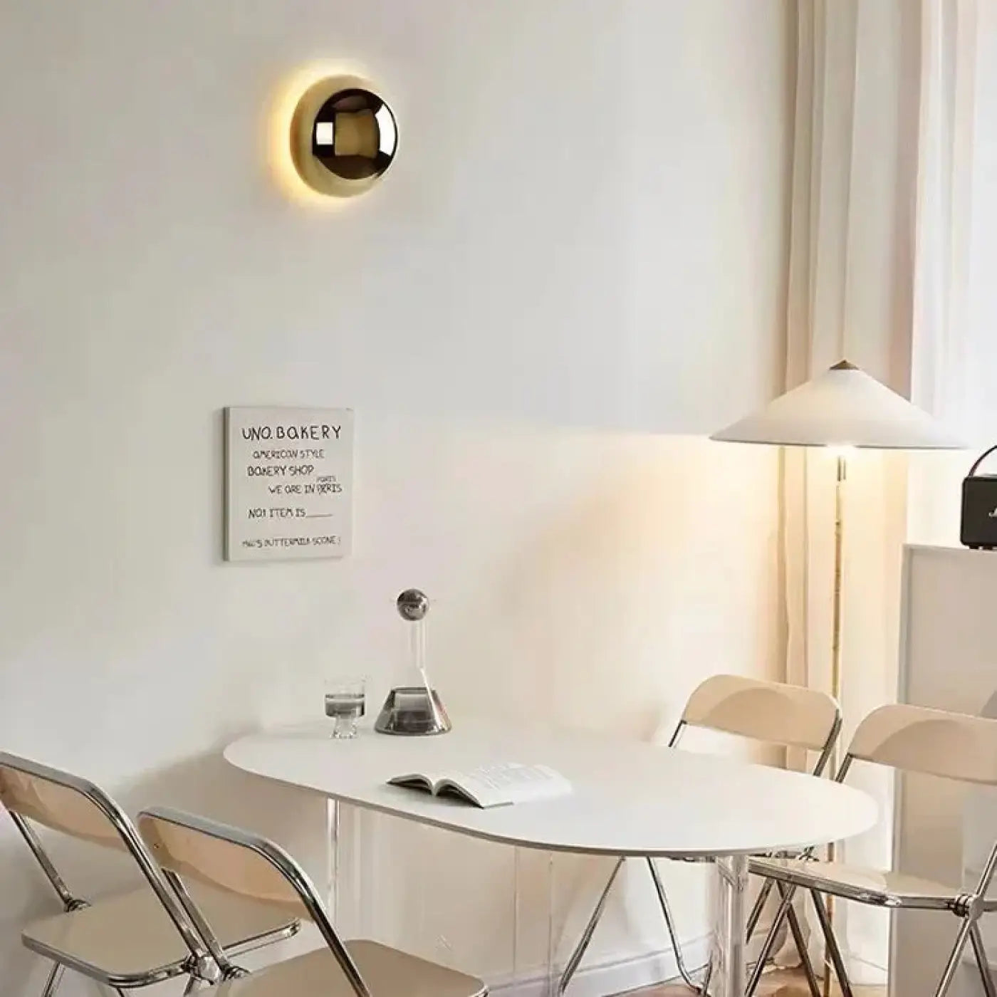 Applique murale LED boule en métal doré style industriel — vue 4