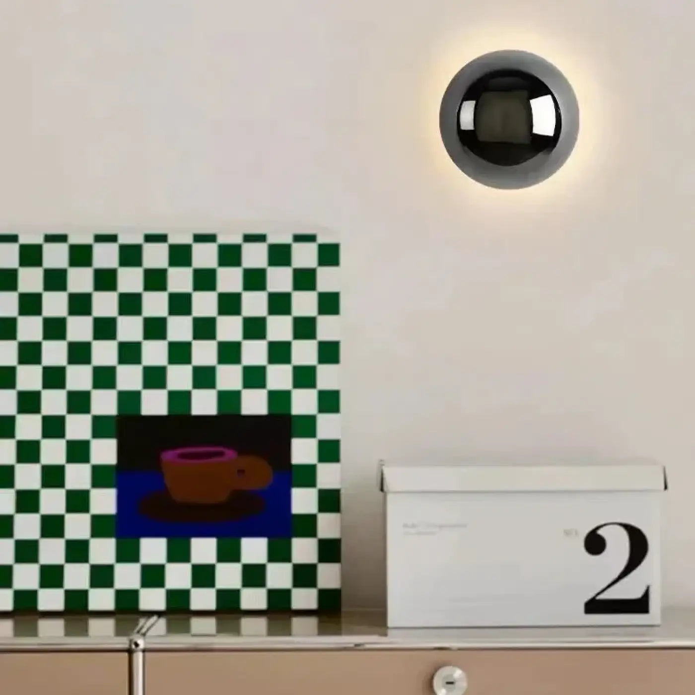 Applique murale LED boule en métal doré style industriel — vue 5
