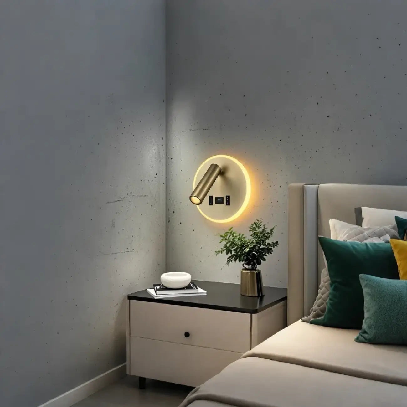Applique murale LED dorée circulaire alimentation USB — vue 1