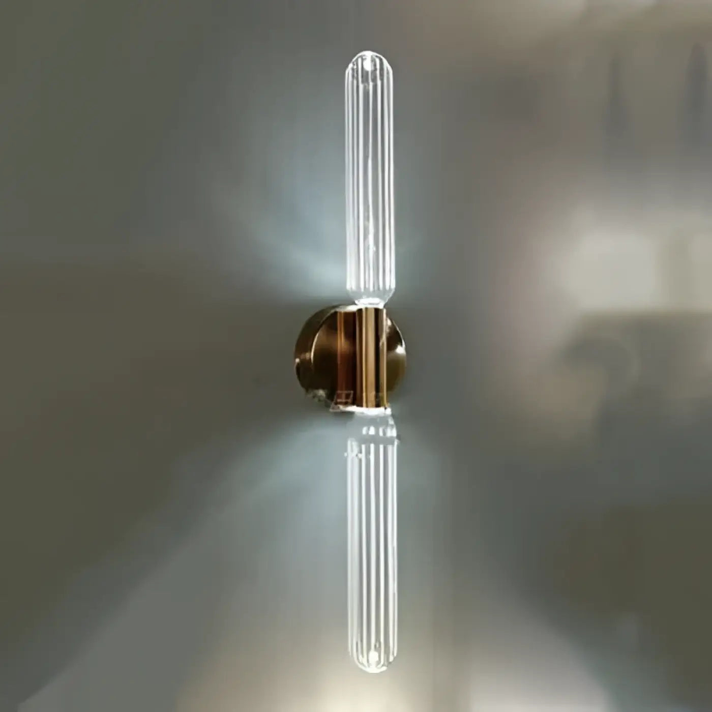 Applique murale LED dorée en verre style Art Déco — vue 2