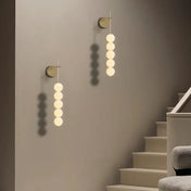 Applique murale LED dorée tube vertical en métal — vue 4