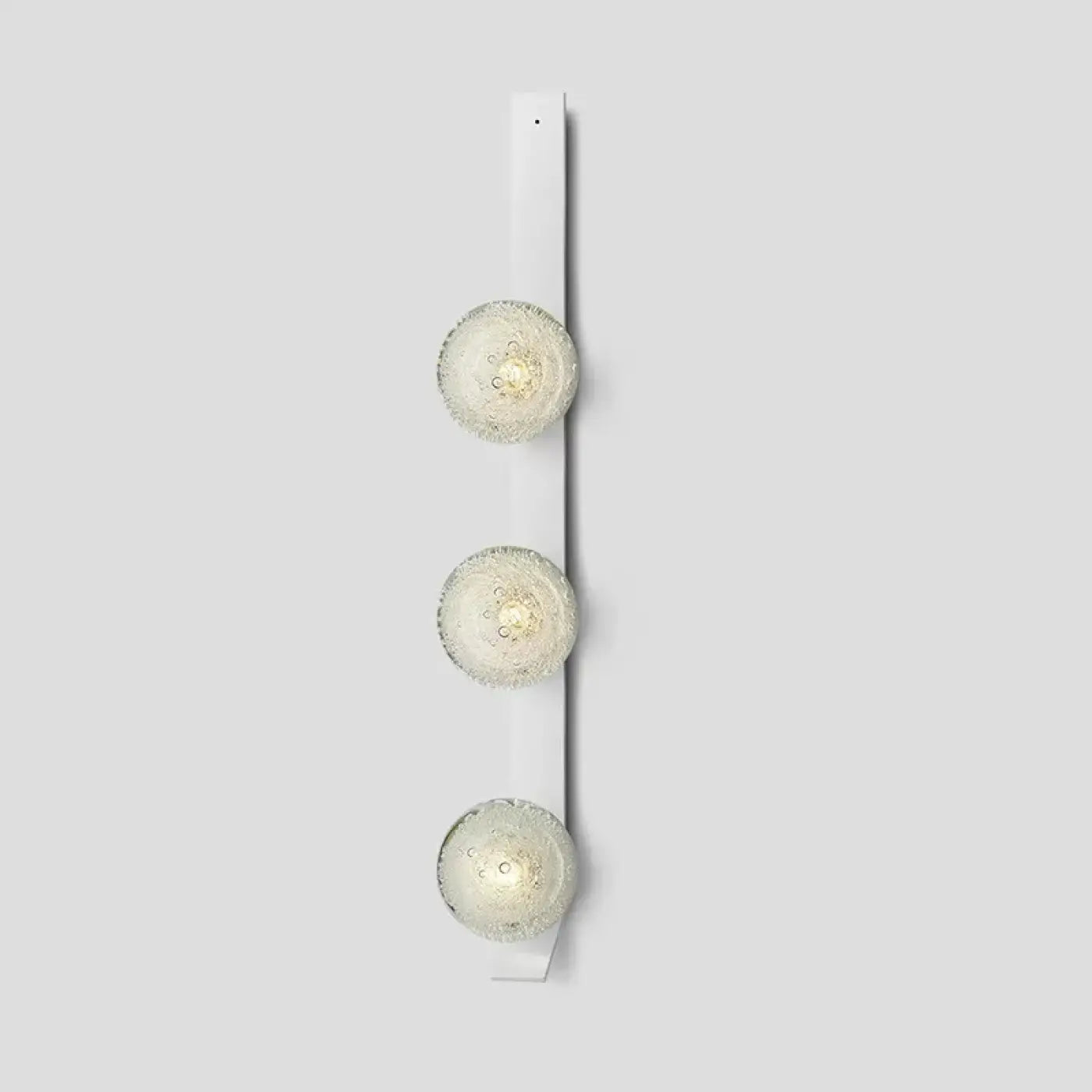 Applique murale LED dorée verticale à 3 lumières en verre — vue 17