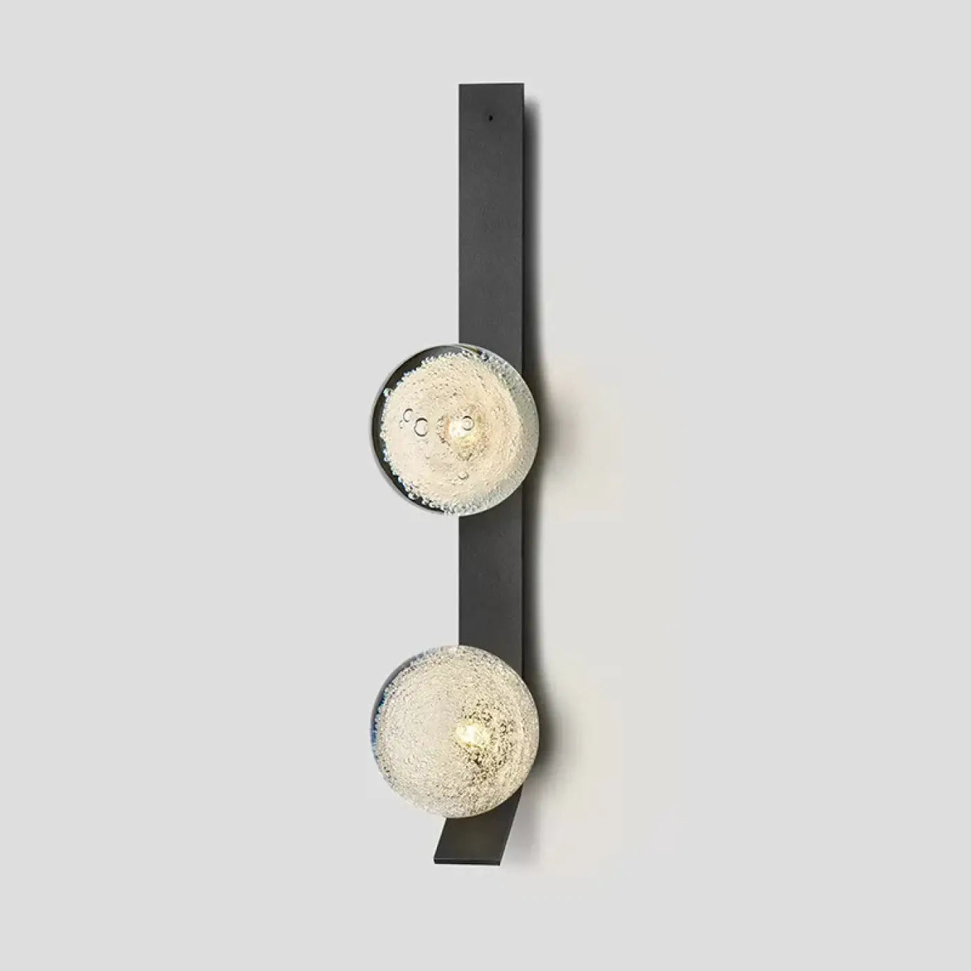 Applique murale LED dorée verticale à 3 lumières en verre — vue 3