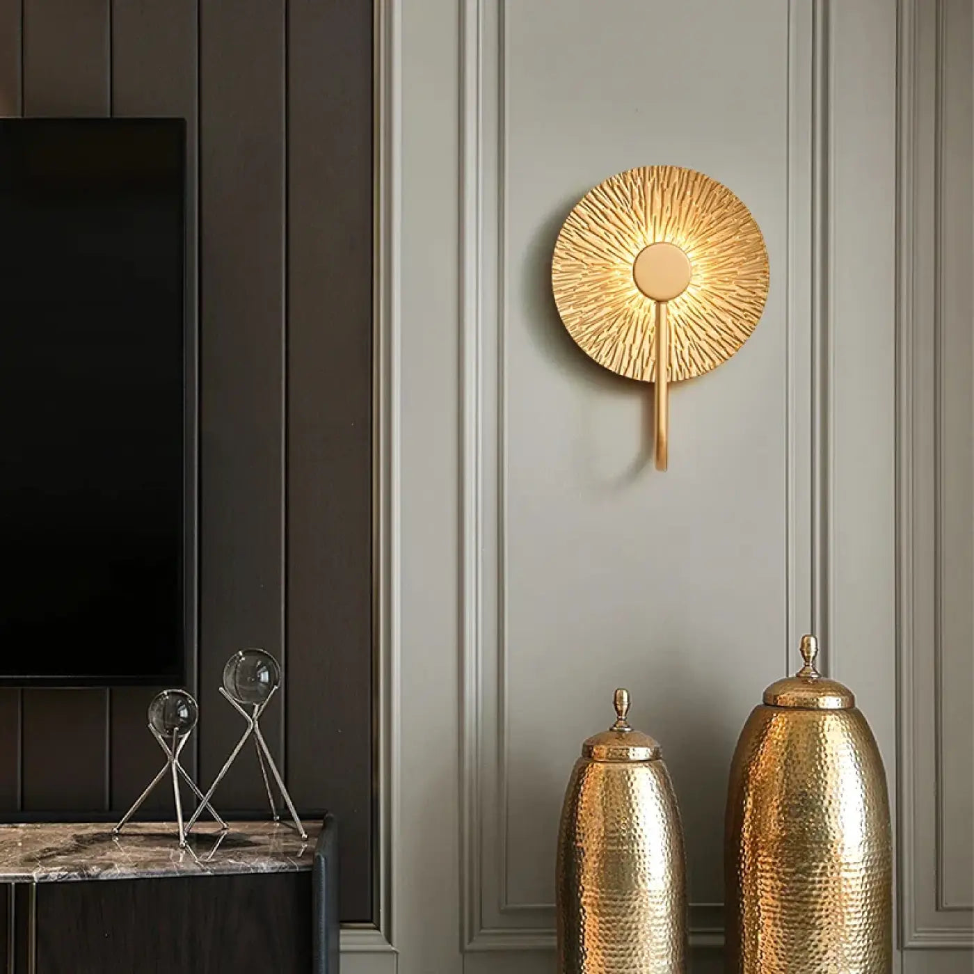 Applique murale LED en métal doré et acrylique 3 hauteurs — vue 7
