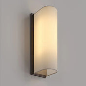 Applique murale LED en verre opalin blanc — vue 1