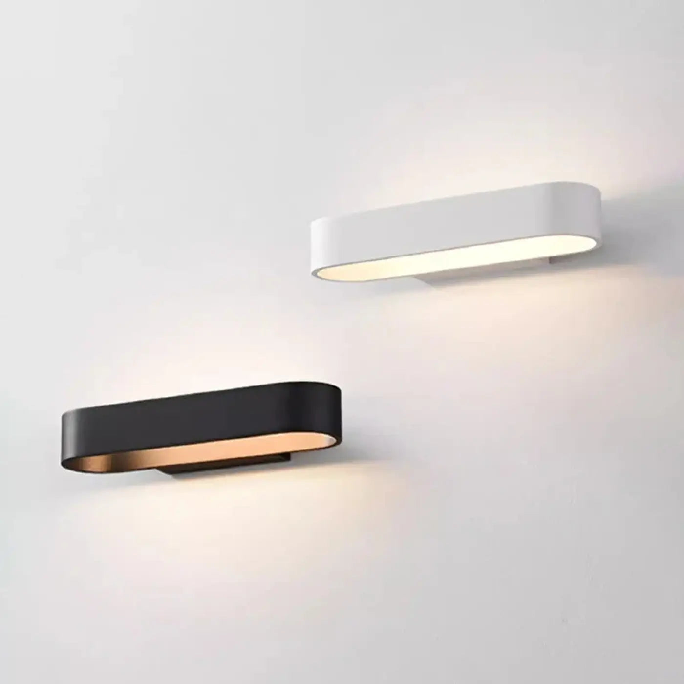 Applique murale LED linéaire métal noir ou blanc 12W — vue 2