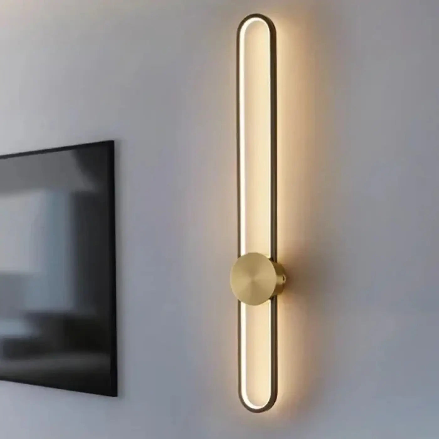 Applique murale LED noire et dorée design minimaliste — vue 1