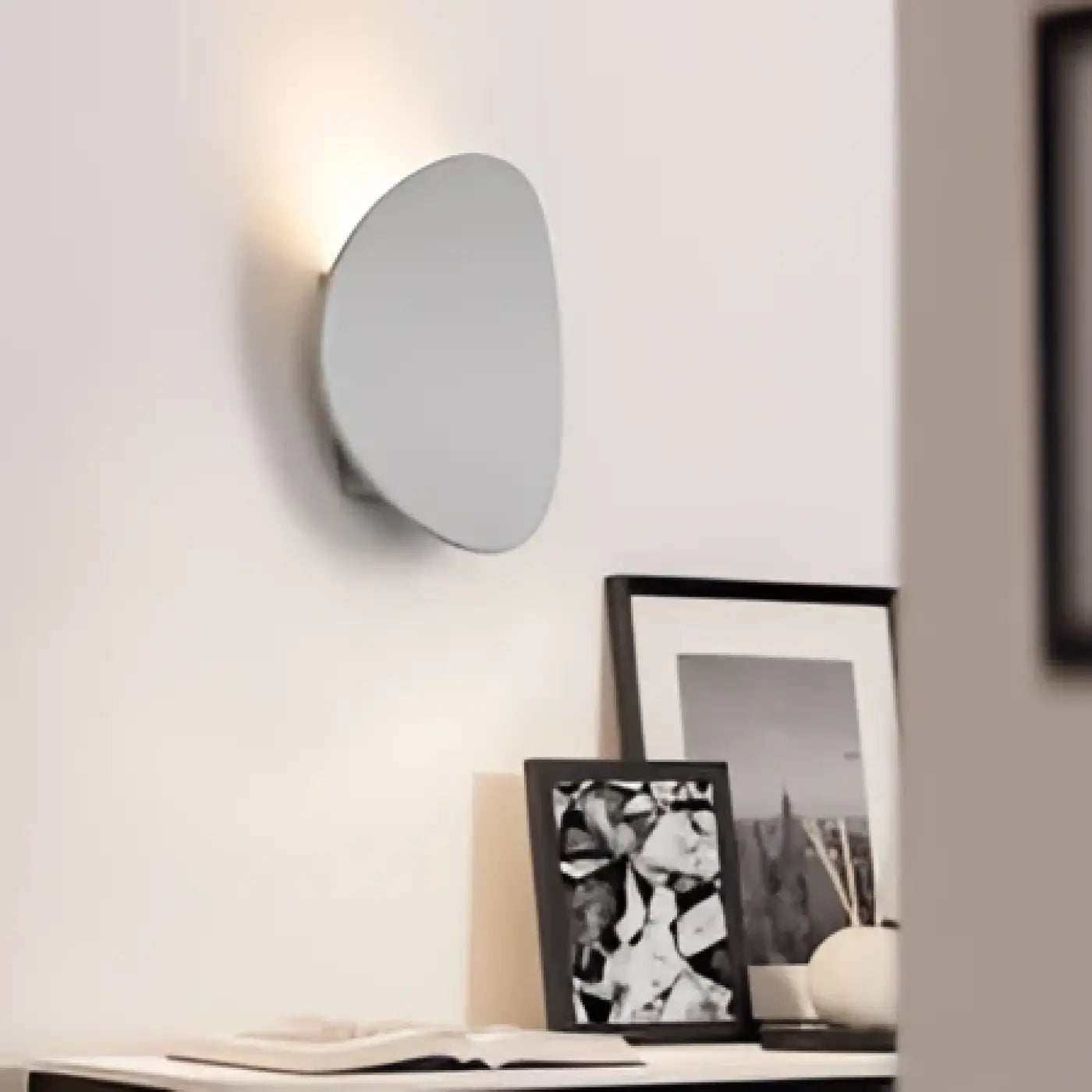 Applique murale LED ronde en aluminium blanc réglable — vue 1