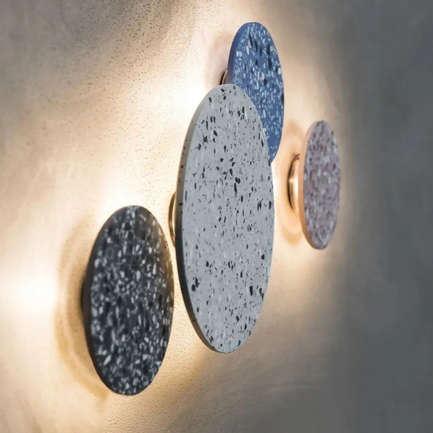 Applique murale LED ronde en pierre grise trois tailles — vue 1