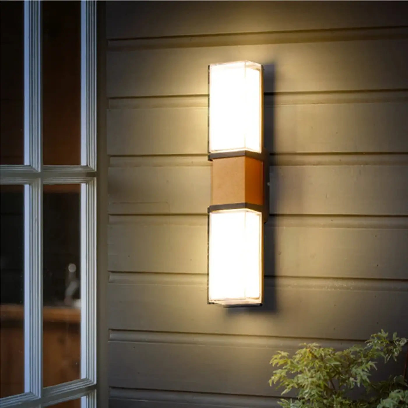 Applique murale LED verticale dorée 12W en aluminium — vue 1