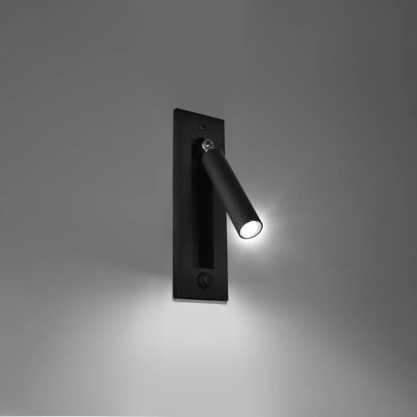 Applique murale noire LED spot orientable en acier — vue 1