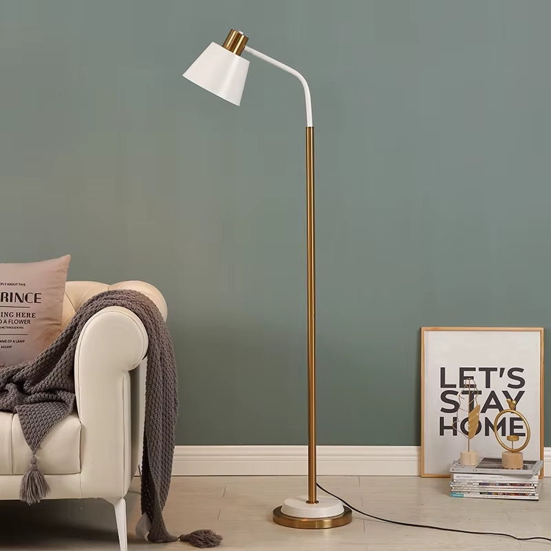 Minimalist floor lamp | ALTO