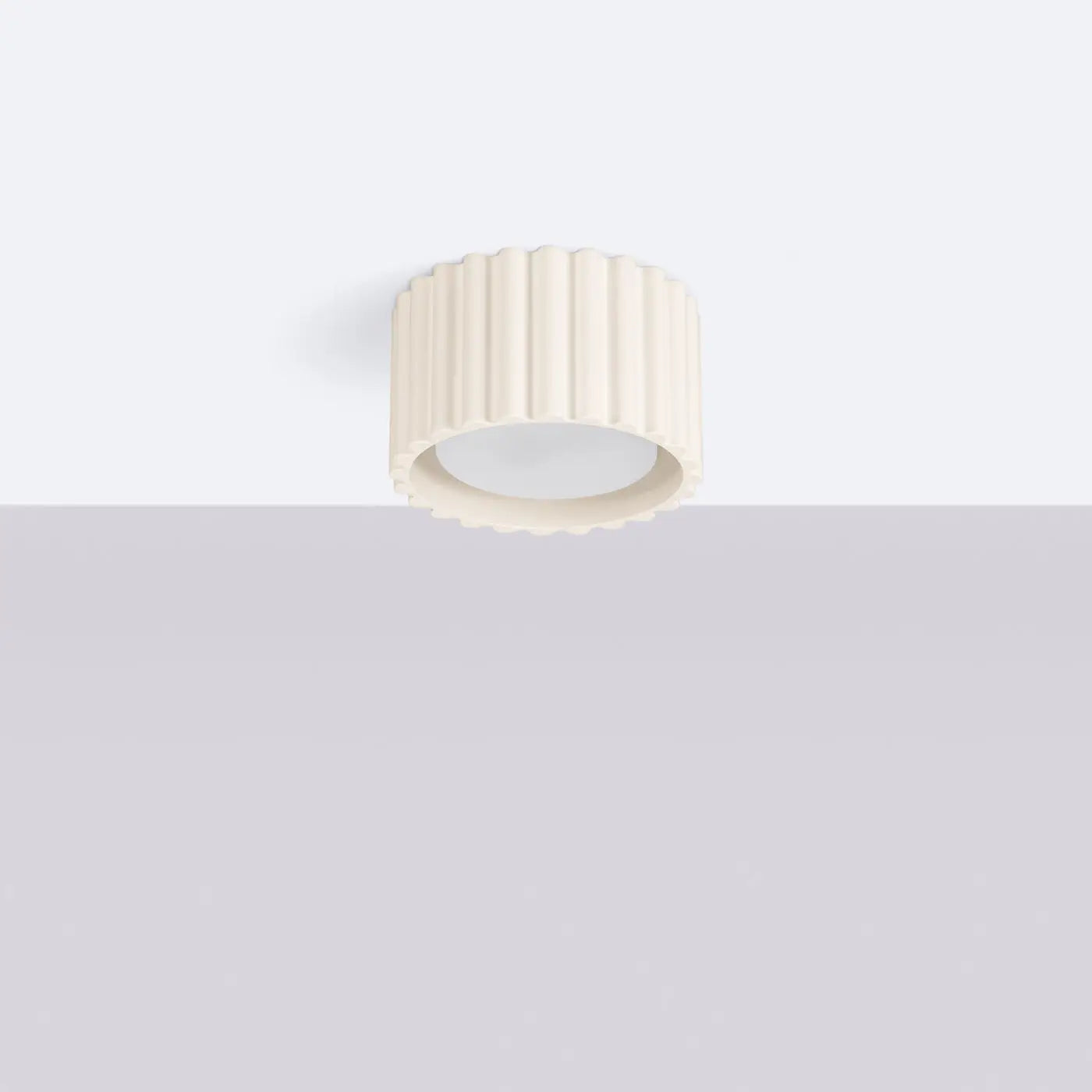 Plafonnier LED beige aluminium minimaliste | SUBUKA
