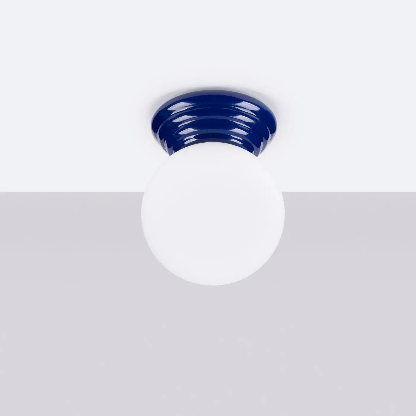 Plafonnier céramique ultramarine minimaliste | TUGU