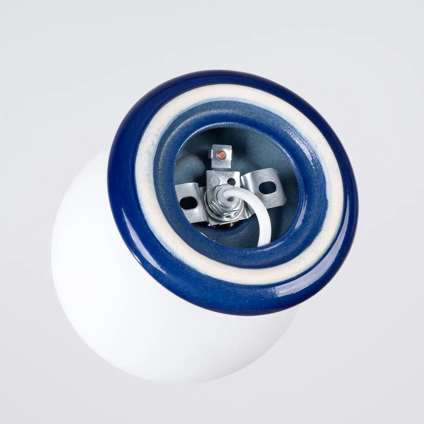 Plafonnier céramique ultramarine minimaliste | TUGU