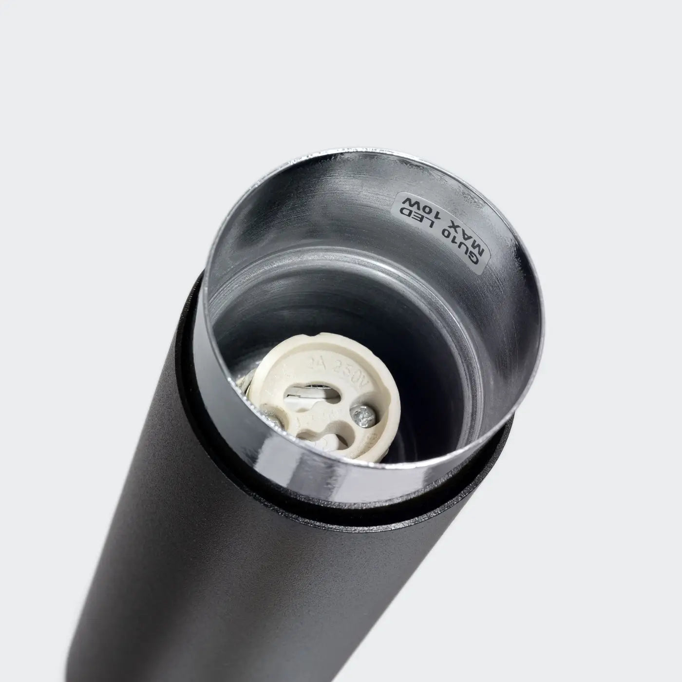 Plafonnier cylindre noir chrome LED design | SAPUPAK