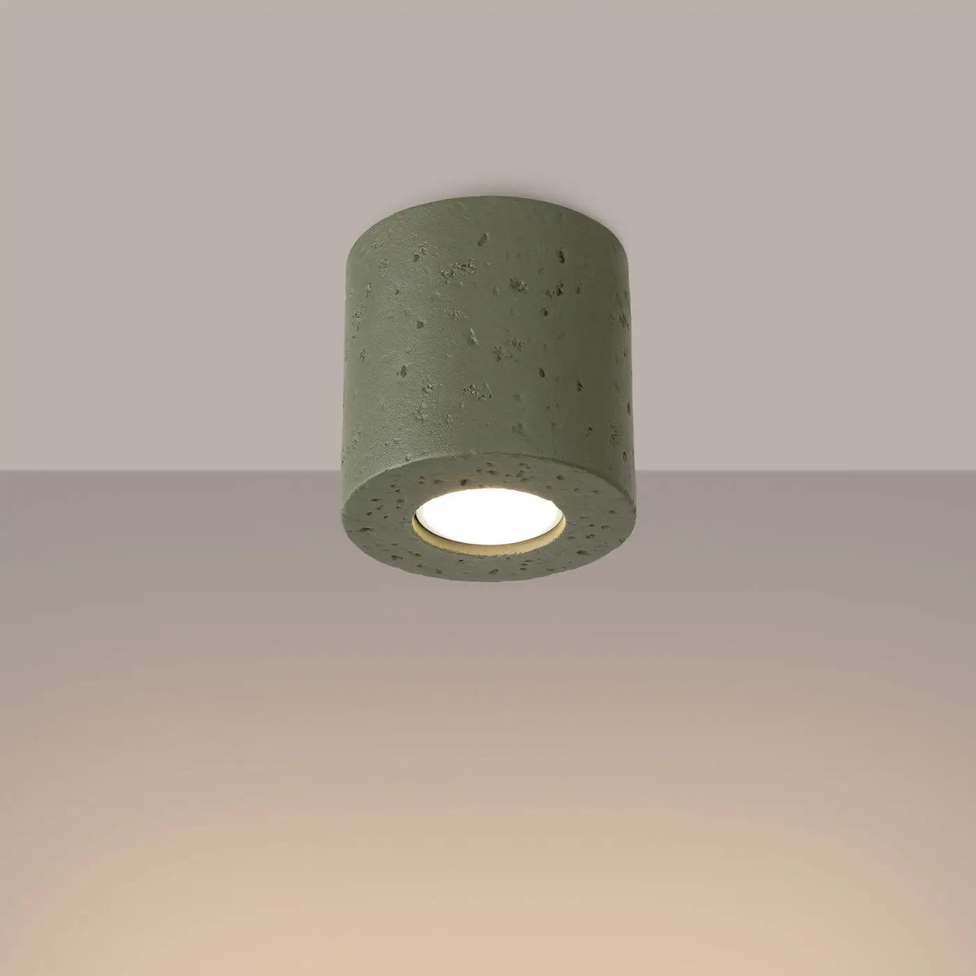 luminaire-plafonnier-cylindrique-beton-vert-olive-minimaliste-lampe-689.webp