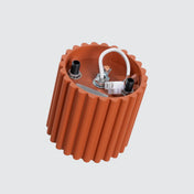 Plafonnier LED rouge ocre aluminium minimaliste | RADAPE