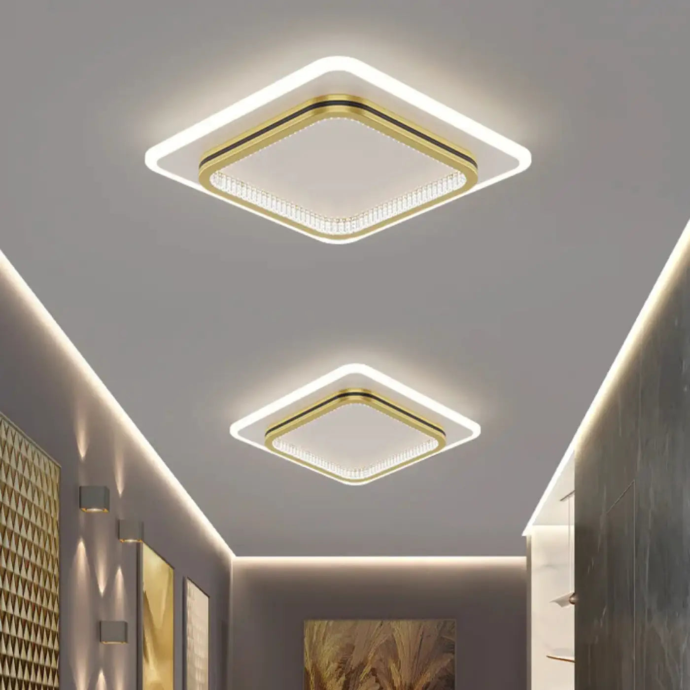 Plafonnier LED noir ou doré formes variées | KEGATE