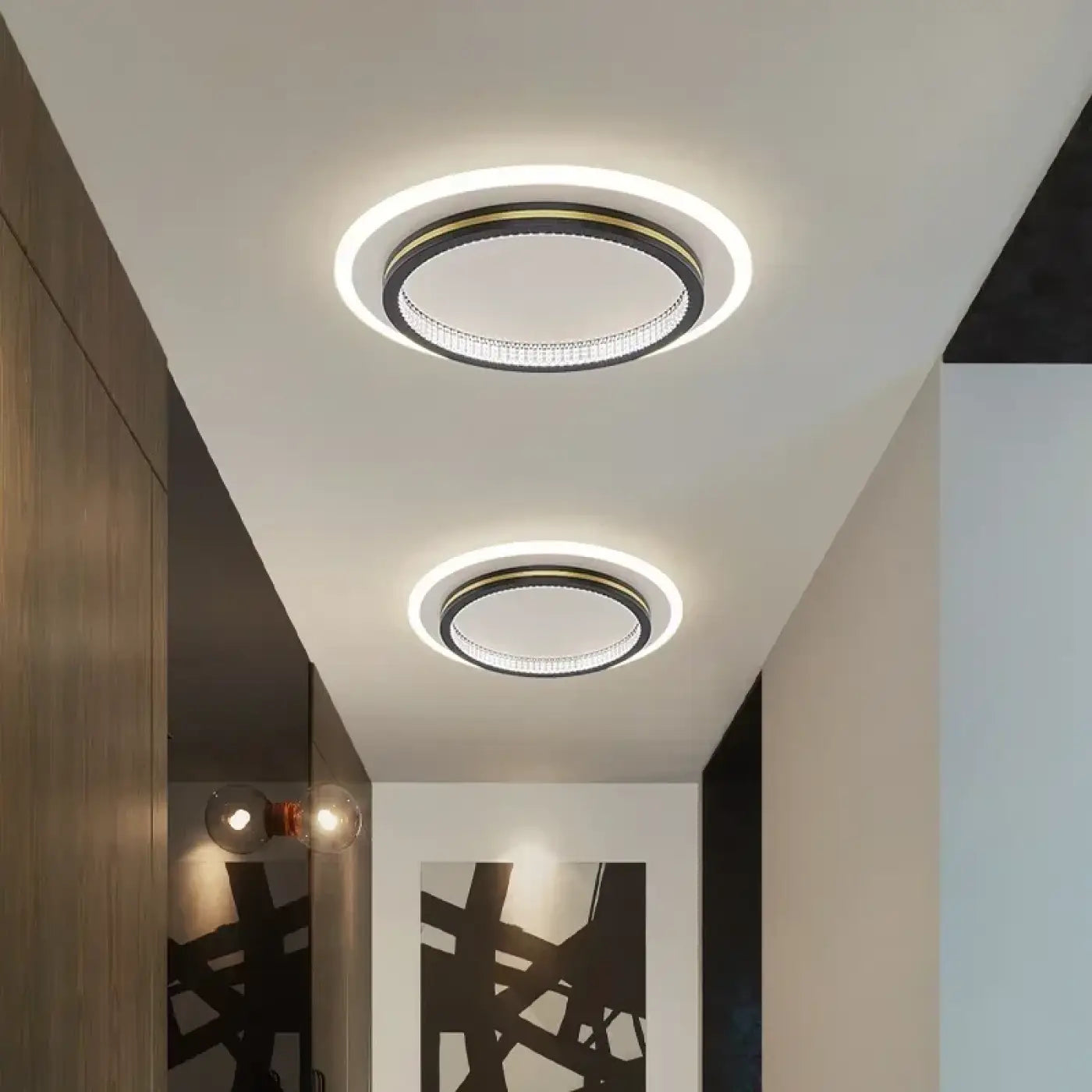 Plafonnier LED noir ou doré formes variées | KEGATE