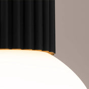 Plafonnier LED noir globe opalin IP44 | FODAHAN