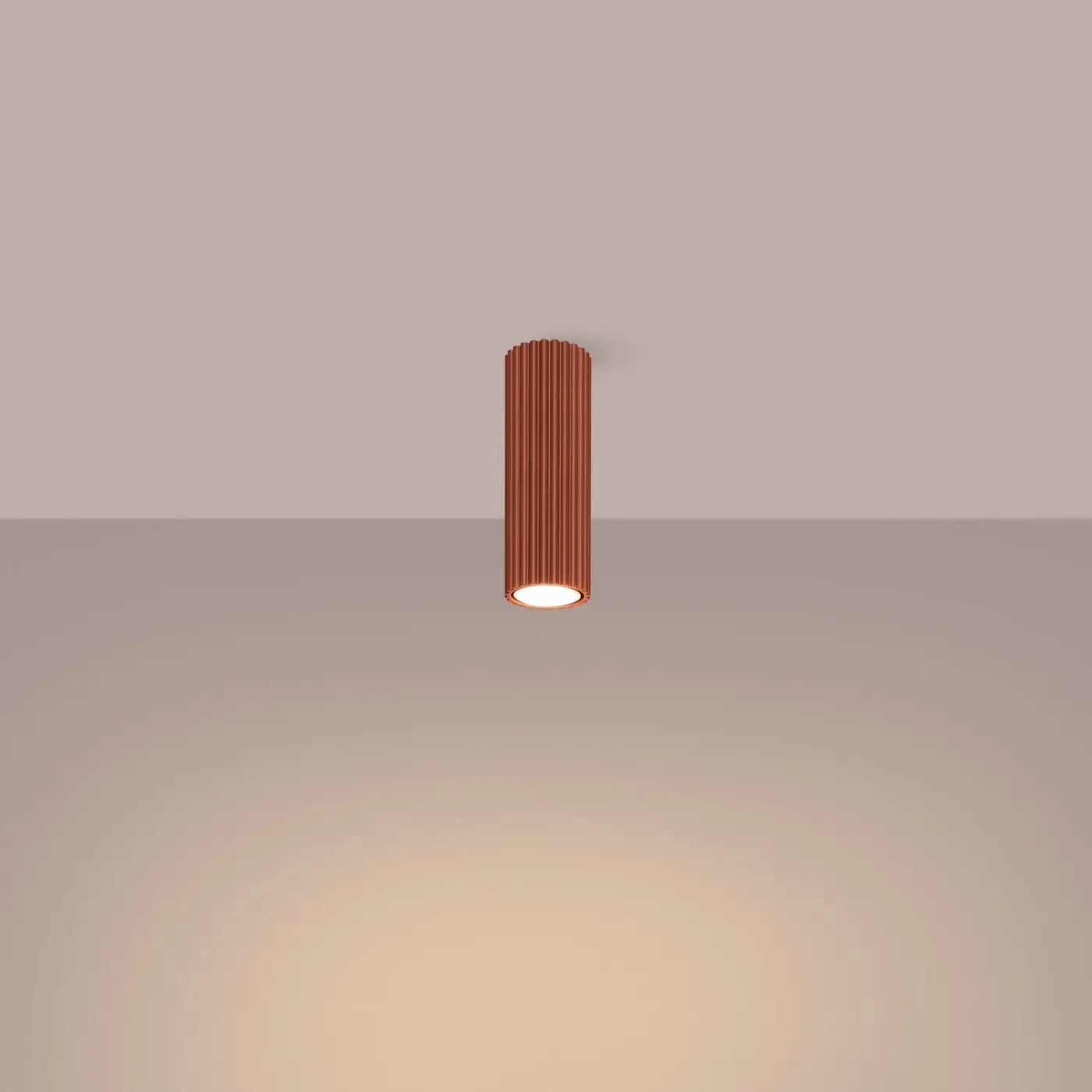 Plafonnier LED rouge ocre aluminium minimaliste | REBE