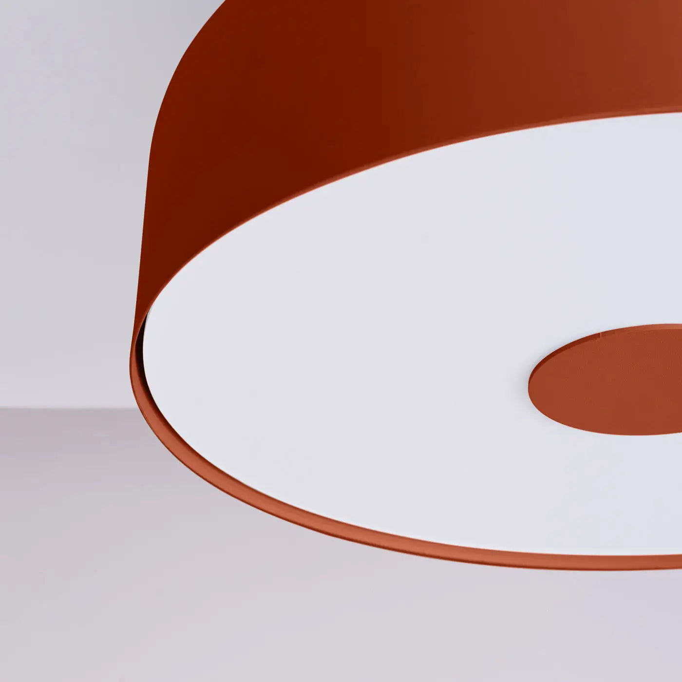 Plafonnier LED rouge ocre moderne | MAGULU