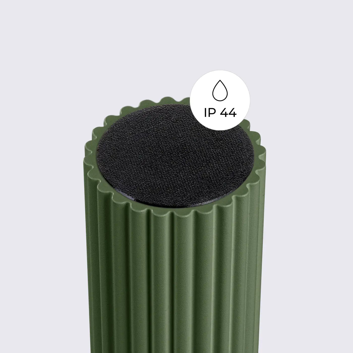 Plafonnier LED vert olive design IP44 | DIHA