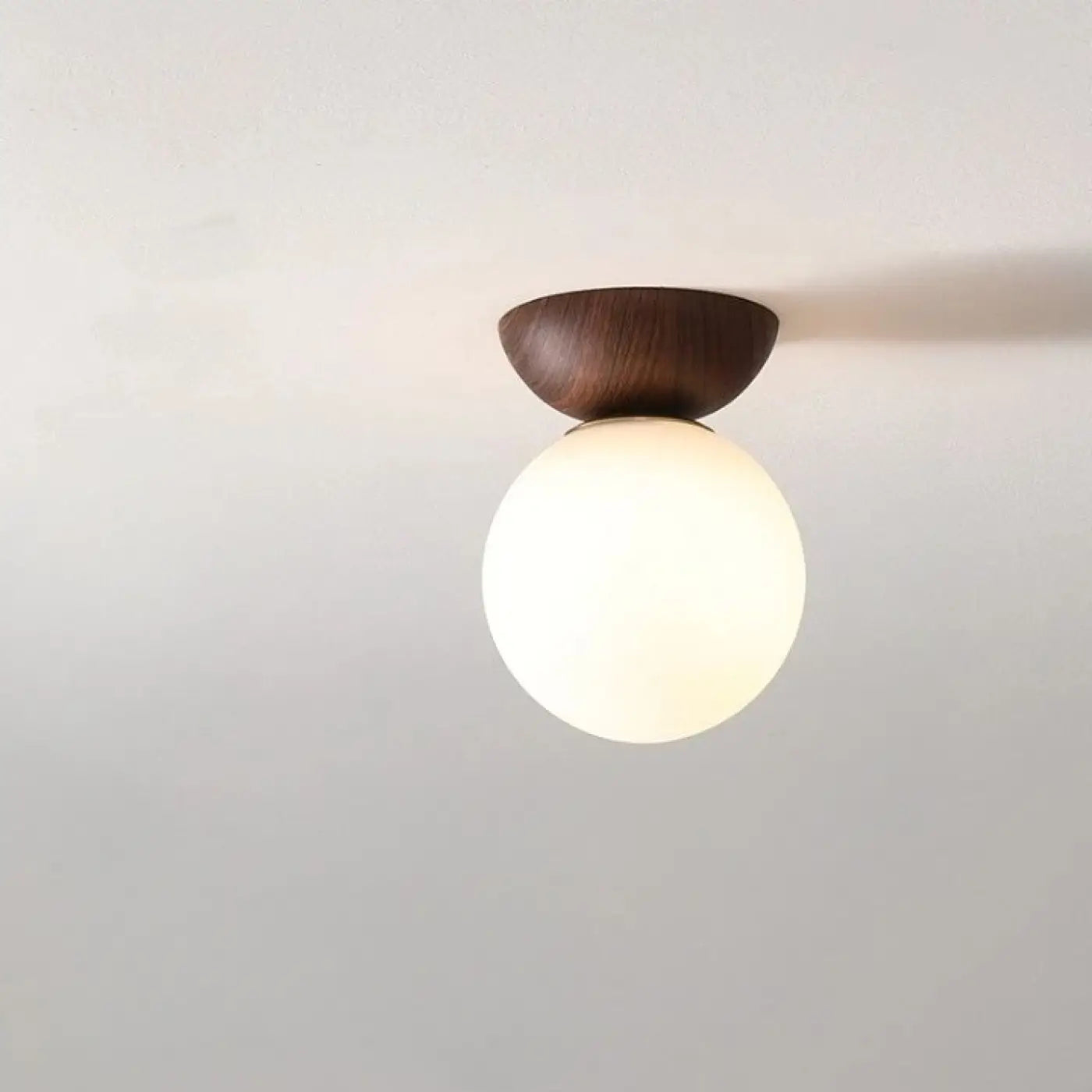 Plafonnier LED bois et verre design épuré | FUMODOS
