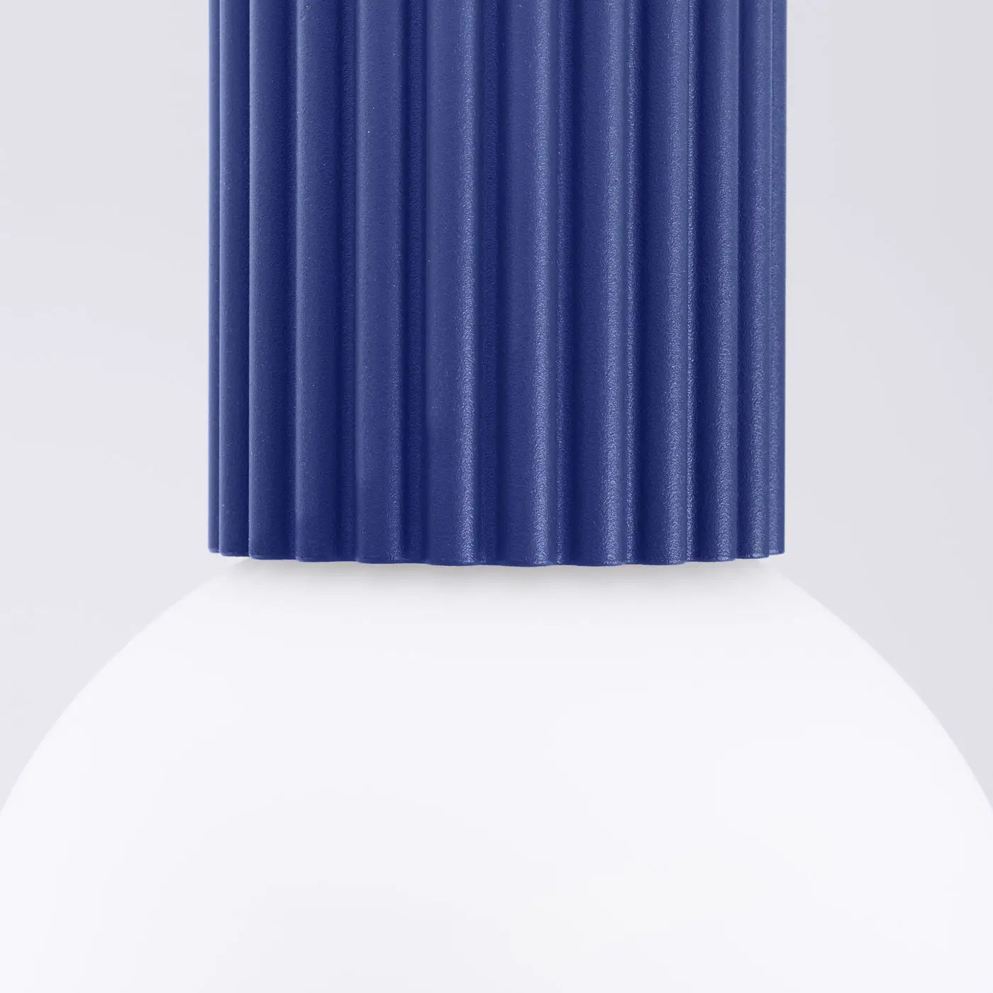 Plafonnier LED ultramarine design IP44 | LAKI