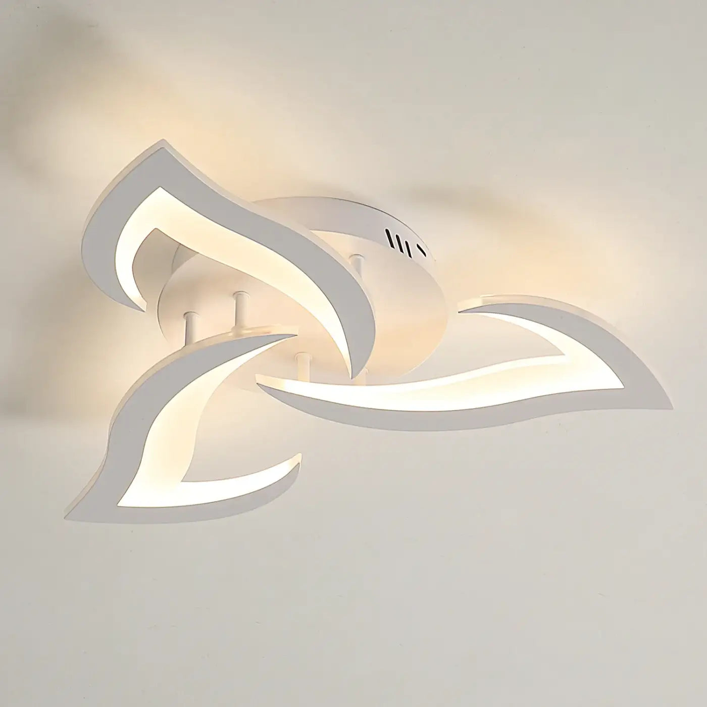 Plafonnier LED blanc design original 3 lumières | PIHEVE