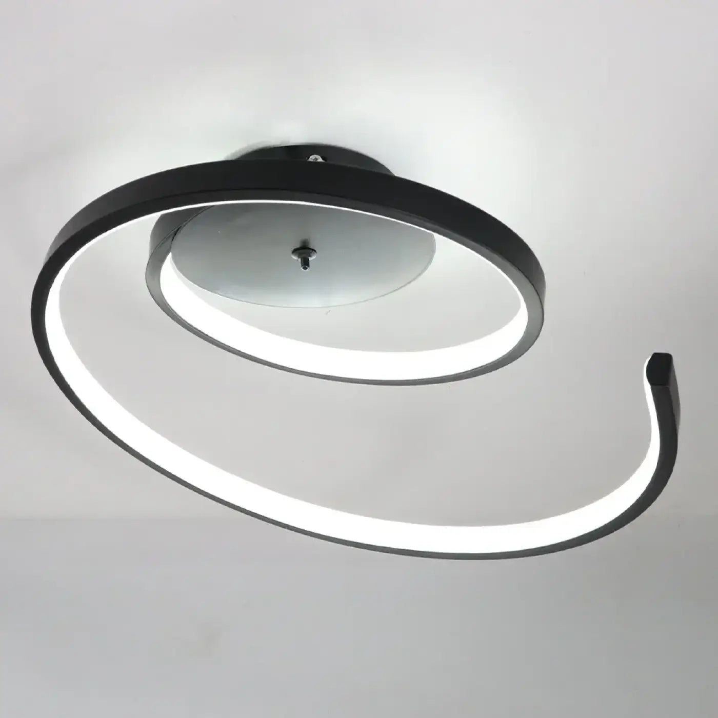 Plafonnier LED circulaire design moderne | FOVULO