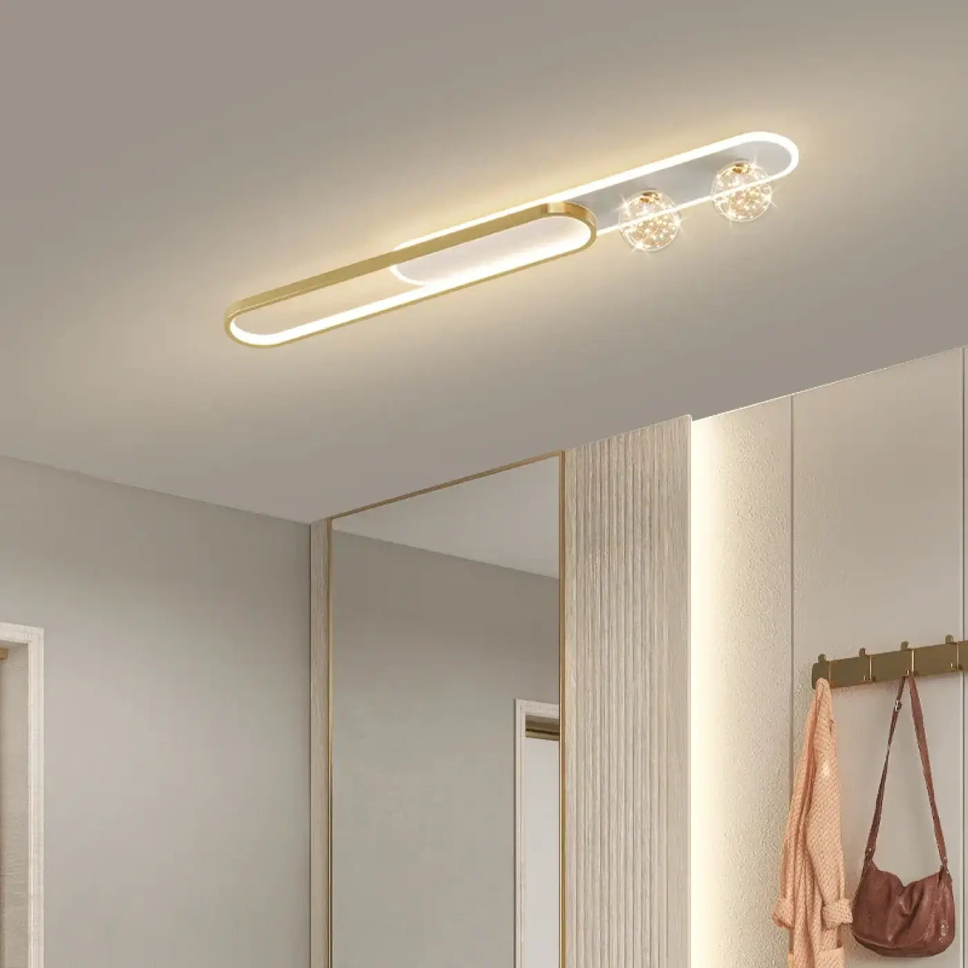 Plafonnier LED doré et noir moderne | FUPUFI