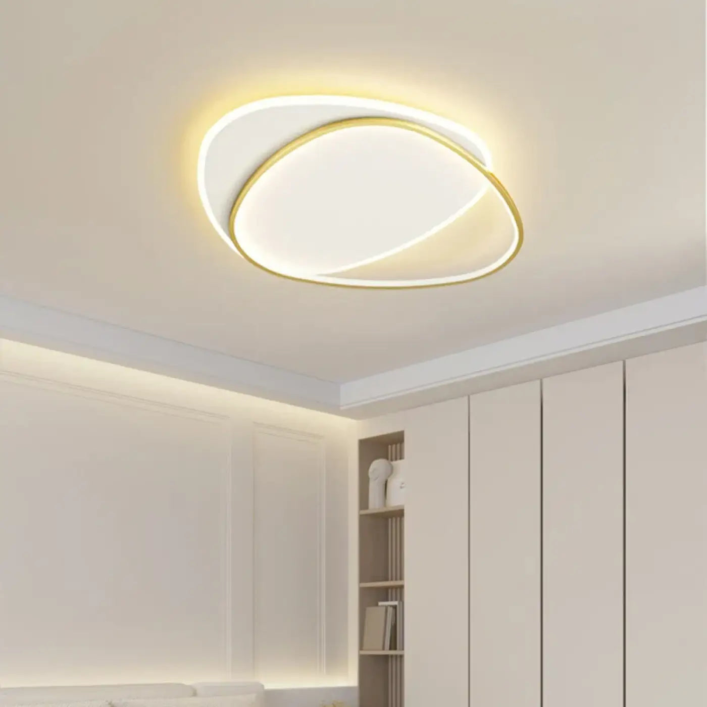 Plafonnier LED ovale entrelacé design | ROTIHE