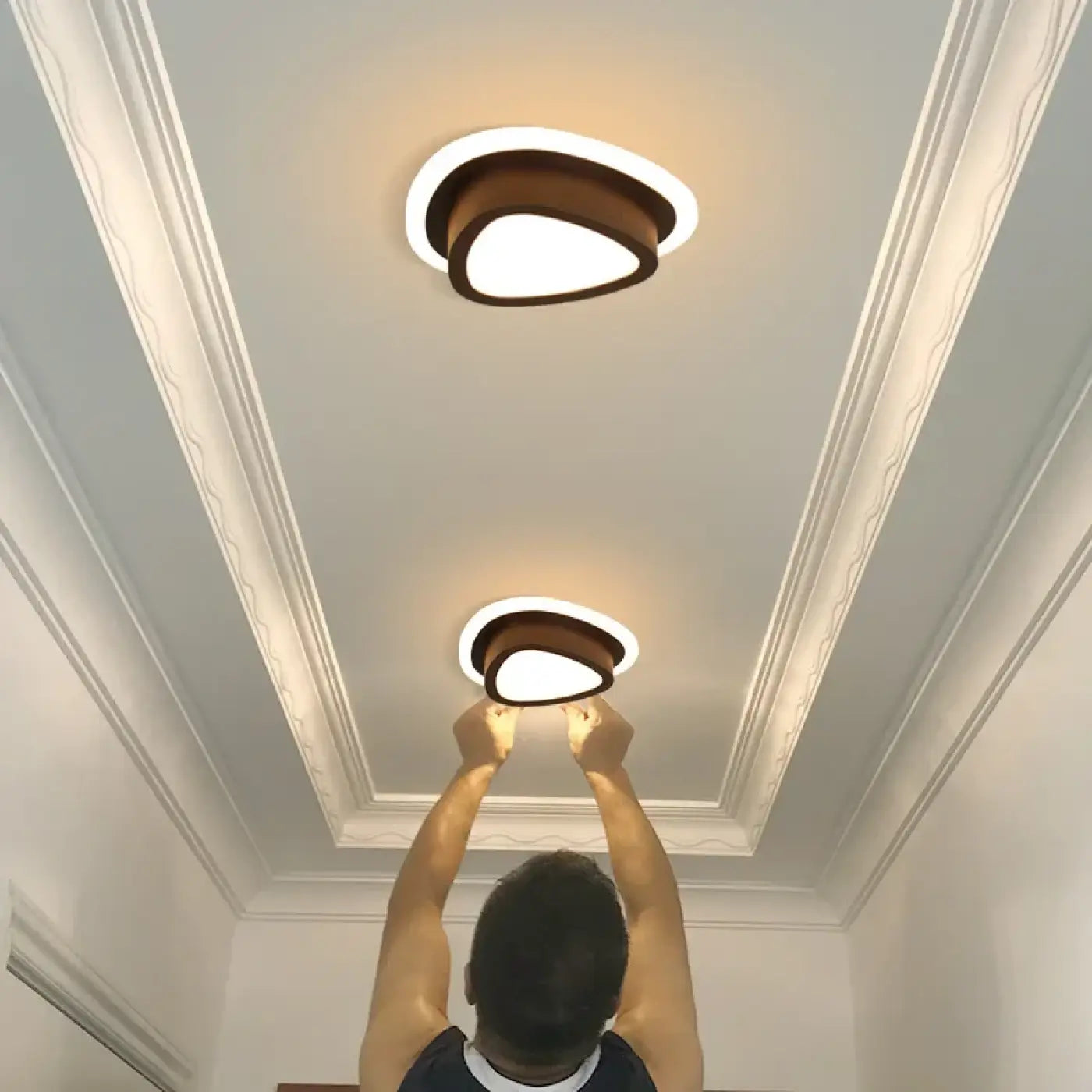 Plafonnier LED aluminium noir et blanc moderne | PEME