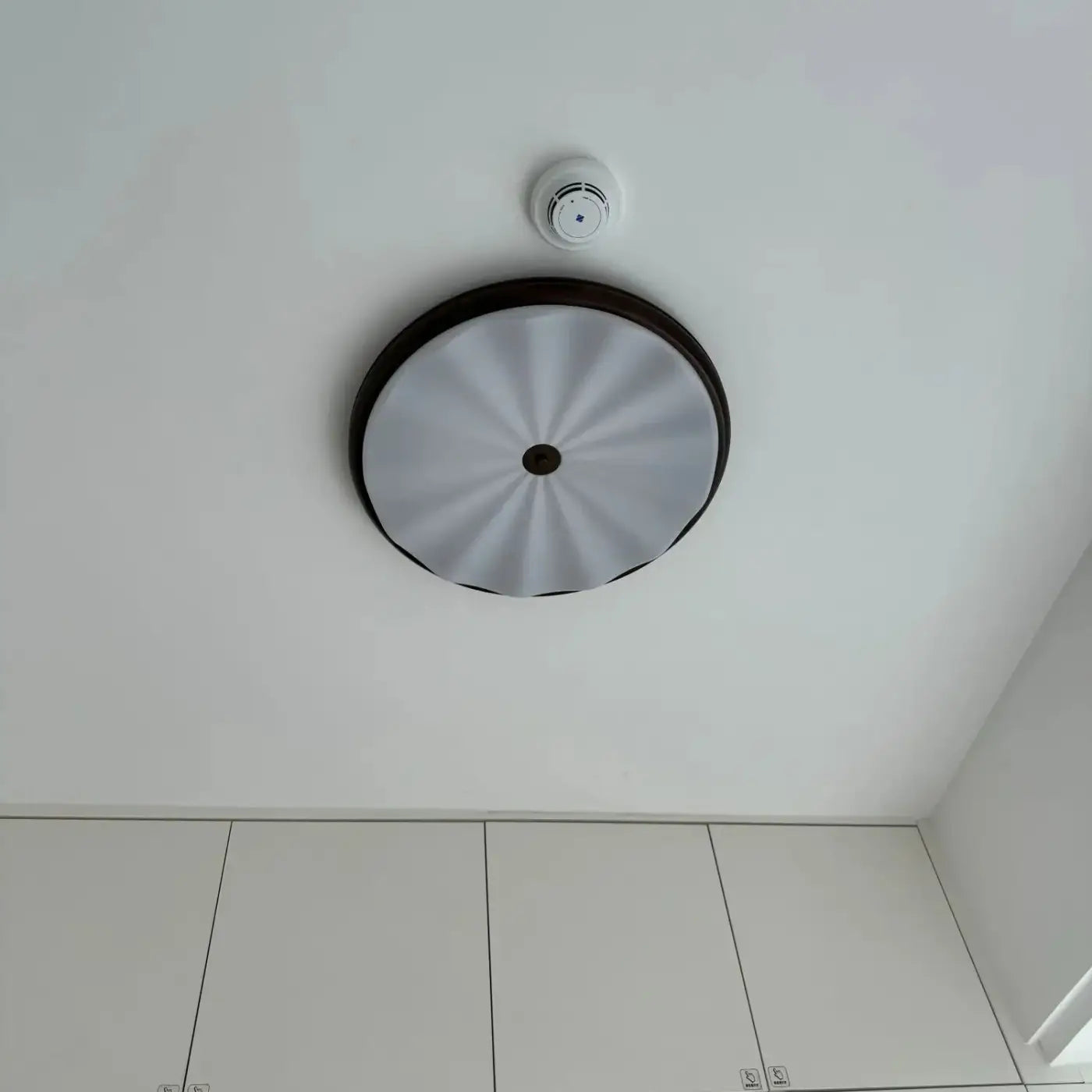 Plafonnier LED acrylique design moderne | GETALU