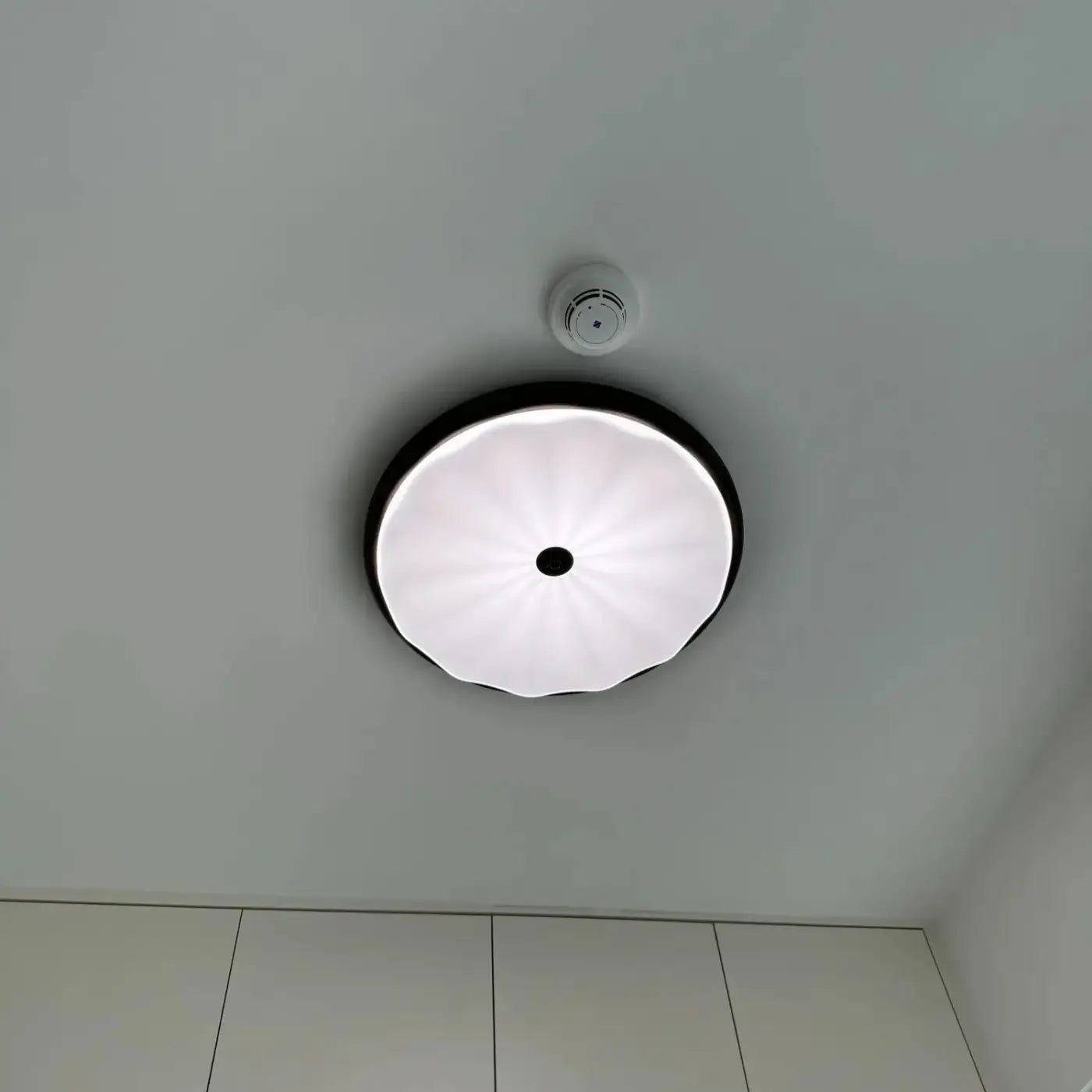 Plafonnier LED acrylique design moderne | GETALU