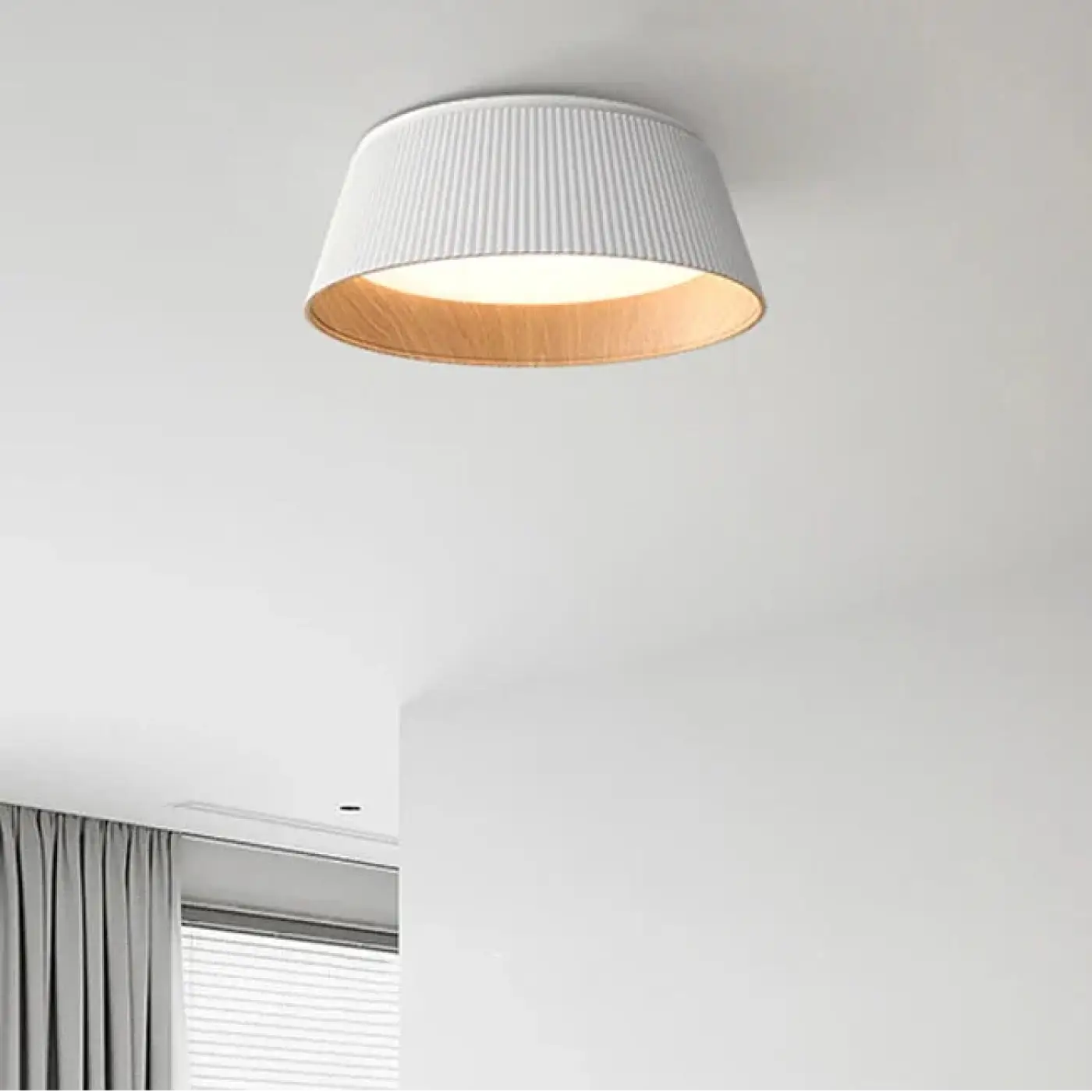 Plafonnier LED métal noir et blanc moderne | NASAPO