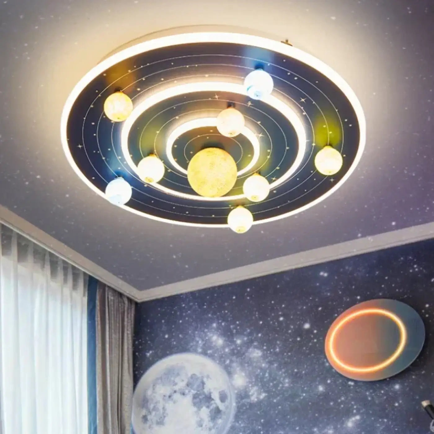 Plafonnier LED galactique effet système solaire | VOBO