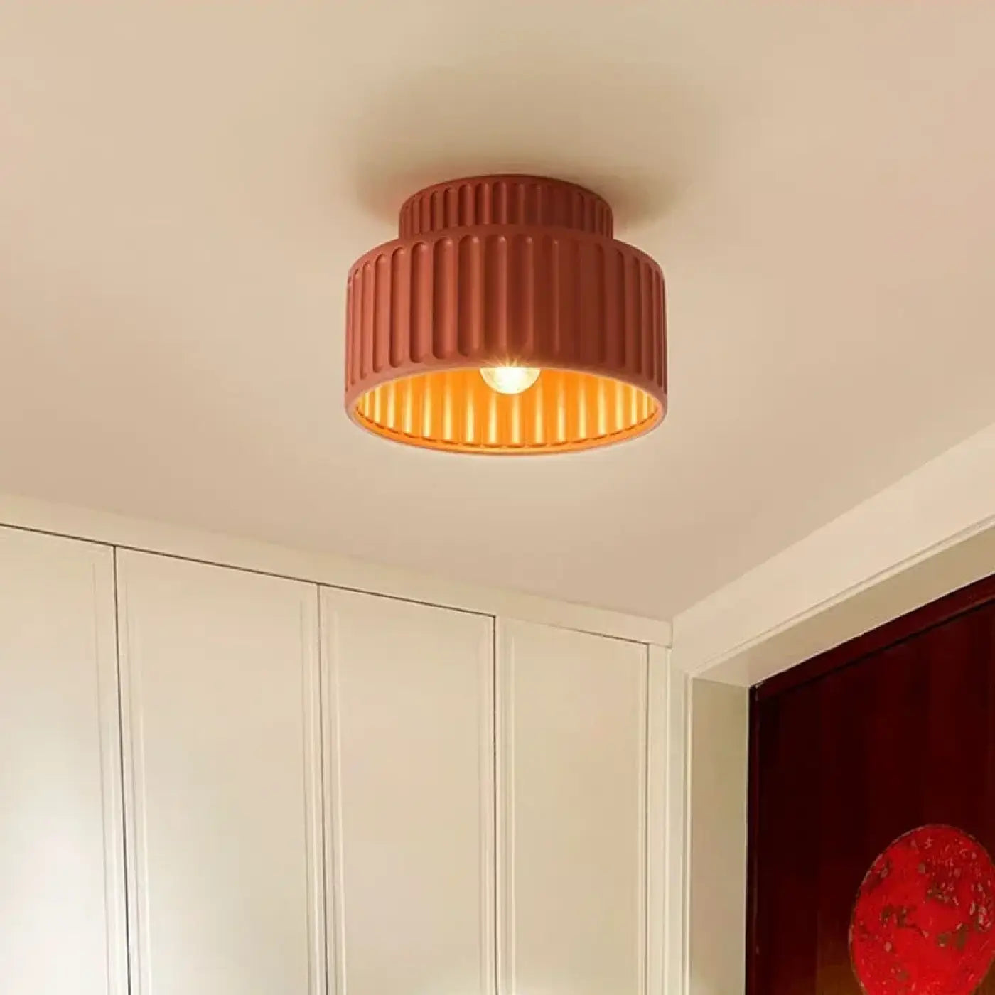 Plafonnier résine côtelé style rétro chic | MOPE